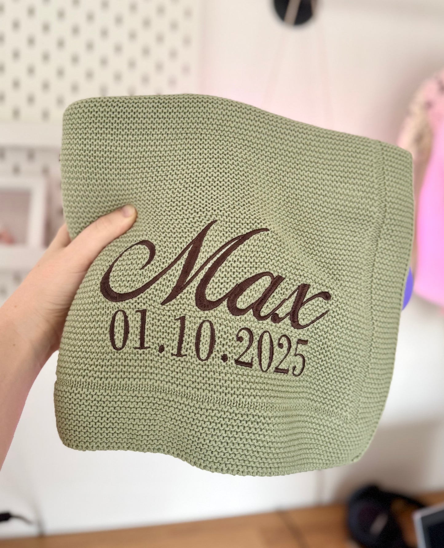 Personalised Knitted Blankets - Embroidered